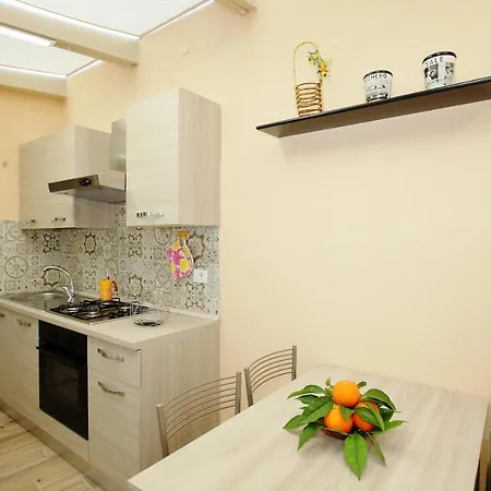 Re Sole Vacanze - Esclusivo Attico M A R T E Con Spaziosissima Terrazza Solarium Attrezzata *