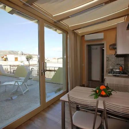 Re Sole Vacanze - Esclusivo Attico M A R T E Con Spaziosissima Terrazza Solarium Attrezzata Holiday home Avola