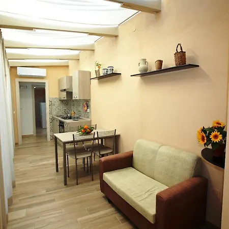 Re Sole Vacanze - Esclusivo Attico M A R T E Con Spaziosissima Terrazza Solarium Attrezzata *