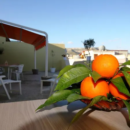 Holiday home Re Sole Vacanze - Esclusivo Attico M A R T E Con Spaziosissima Terrazza Solarium Attrezzata Avola